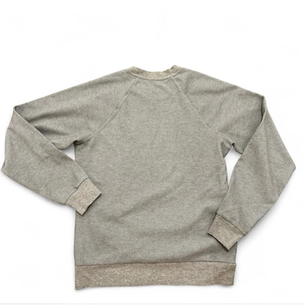 ALO Yoga Gray Crewneck Sweater - Picture 6 of 8